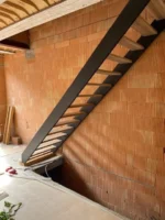 Rechte trap Liverpool | Zwarte trap met eiken treden - Afbeelding 4